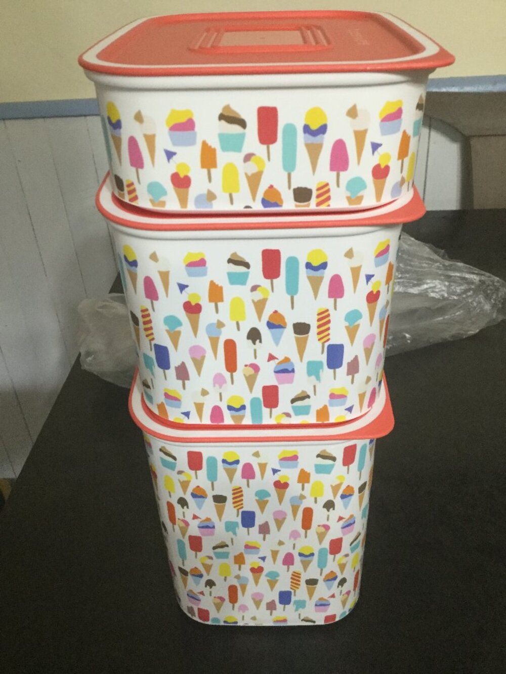 NEW Tupperware 3pc rectangular canister set with ice creams on them